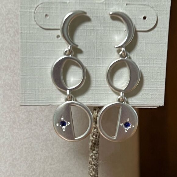 Lucky Brand Silver and Blue Dangle Earrings - Picture 4 of 6